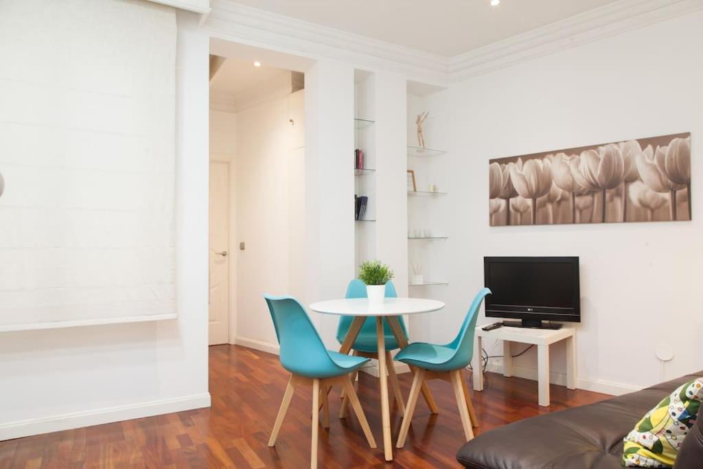 Tranquilo Apartamento En Chueca In2Iz5 Madri Exterior foto